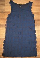 blaues Kleid mit aufgenähten Blumen - Größe XS - H&M Schleswig-Holstein - Bad Segeberg Vorschau