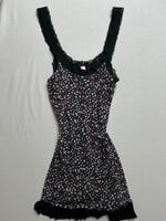 Rot-weiß gepunktetes, süßes Cami-Kleid mit schwarzer Spitze Baden-Württemberg - Konstanz Vorschau
