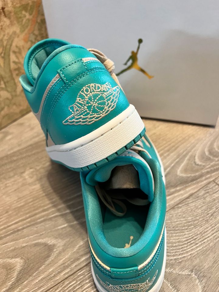 Air Jordan 1 Low Sanddrift/Washed Teal - Sail in Duisburg