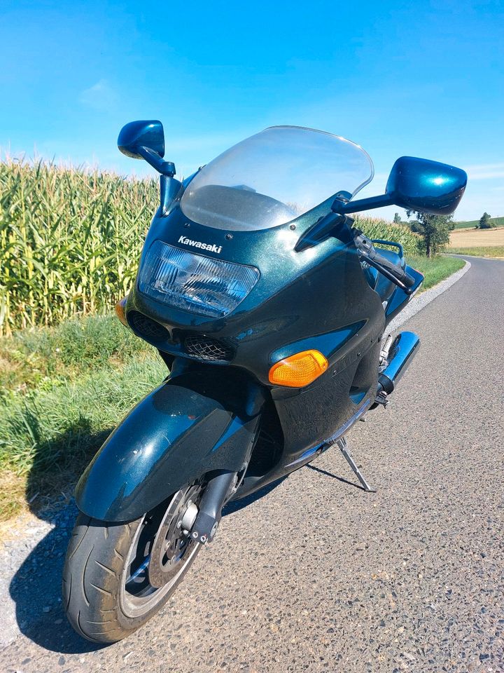 Kawasaki zzr1100 tolles Powerbike in Großostheim