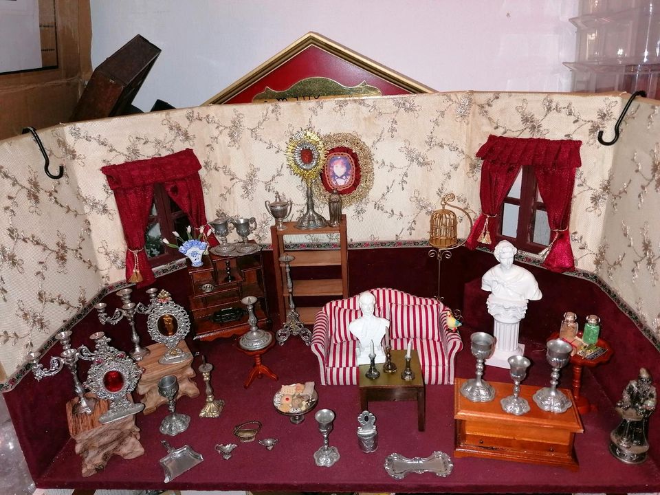 Puppenstube Möbel und Zubehör in Pirmasens