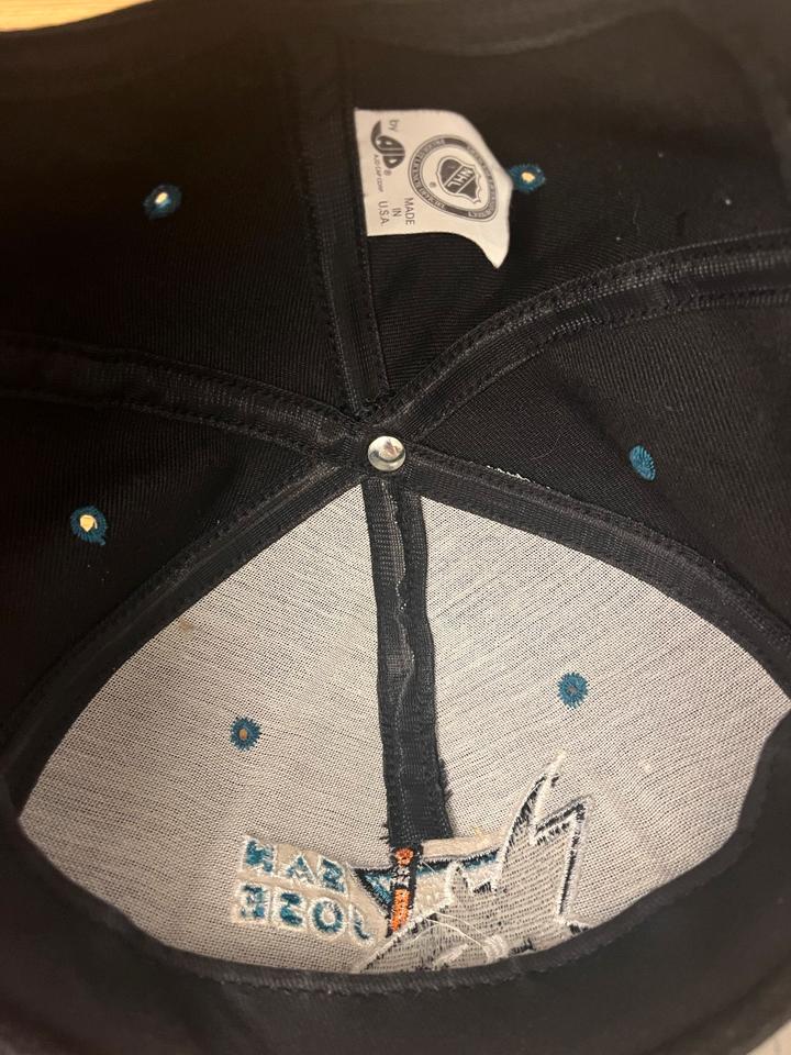 Vintage 1990er Jahre San José Sharks Snap NHL By AJD cap corp. in Berlin