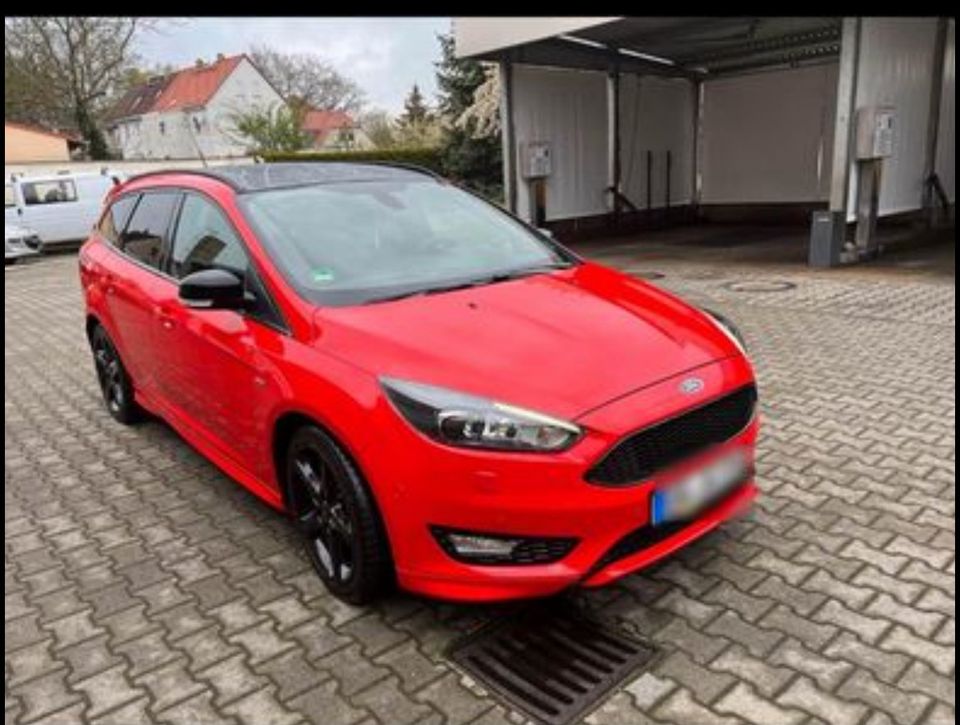 Ford Focus Turnier in Adendorf