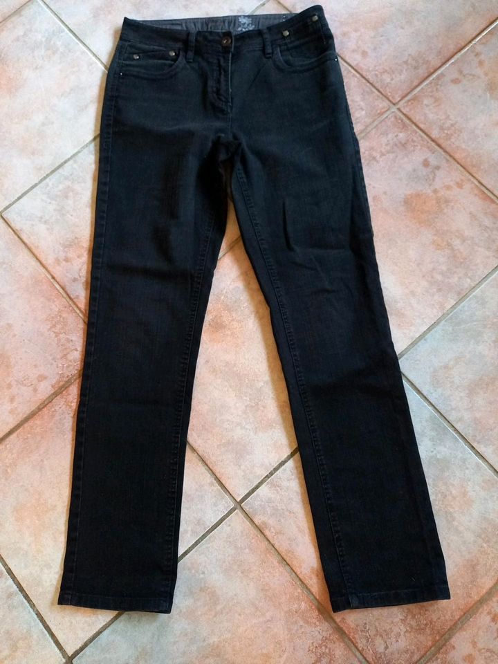 Schwarze Jeans von Cecil in Schüller