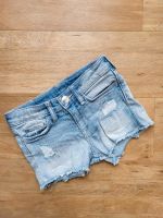 Kurze Jeans Shorts H&M Gr. 104 Nürnberg (Mittelfr) - Aussenstadt-Sued Vorschau