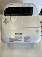 Epson EB-595Wi Ultrakurzdistanz-Projektor mit Halterung Fußball E Köln - Ehrenfeld Vorschau