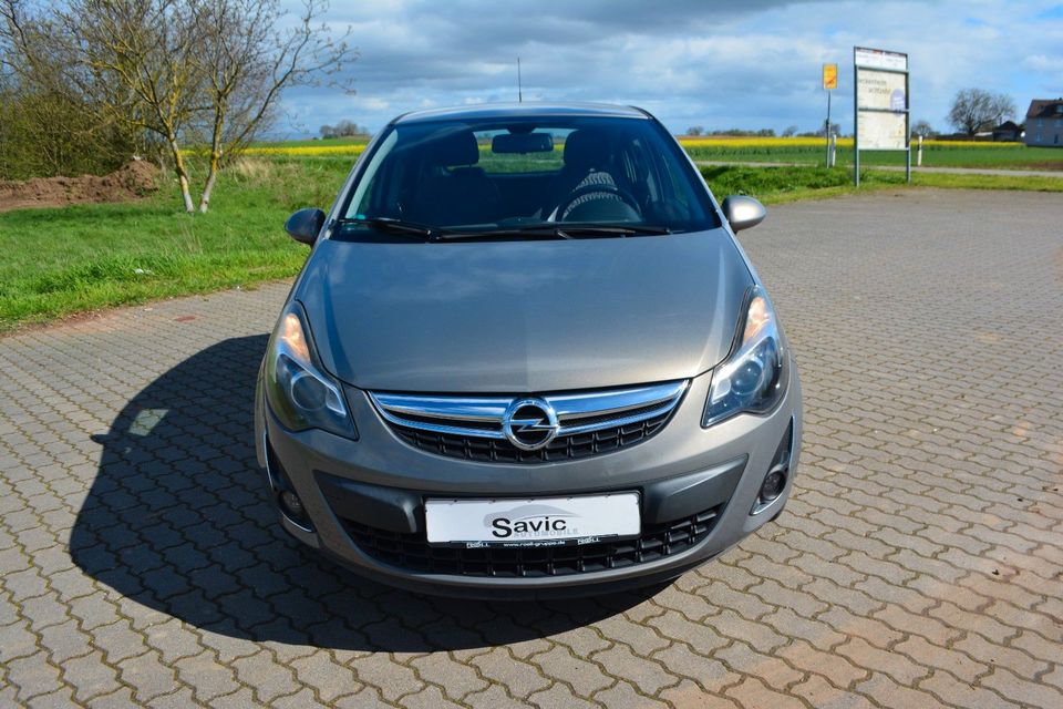 Opel Corsa D 1.2 Automatik Innovation in Meckenheim