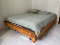 Vollholz-Bett, handgefertigt 160x200cm inkl. neuer Bett1-Matratze Leipzig - Gohlis-Mitte Vorschau