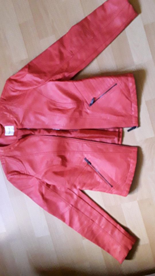 Damen Lederjacke rot TAIFUN 38 in Hof (Saale)