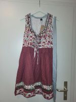 Dirndl Blumenmuster neu Nordrhein-Westfalen - Oberhausen Vorschau