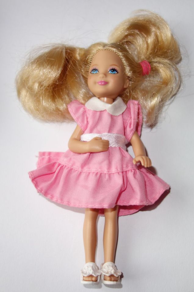 Barbie 5 Chelsea Puppen (brünett, blond, schwarz, Meerjungfrau)+ in Wernau