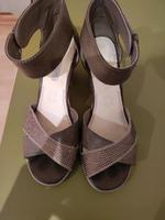 Bugatti Sandalen high heels Gr 40 sehr guter Zustand Nordrhein-Westfalen - Leverkusen Vorschau