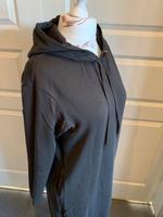 Schönes Sweatkleid mit Kapuze von Massimo Dutti, Größe L Niedersachsen - Oldenburg Vorschau