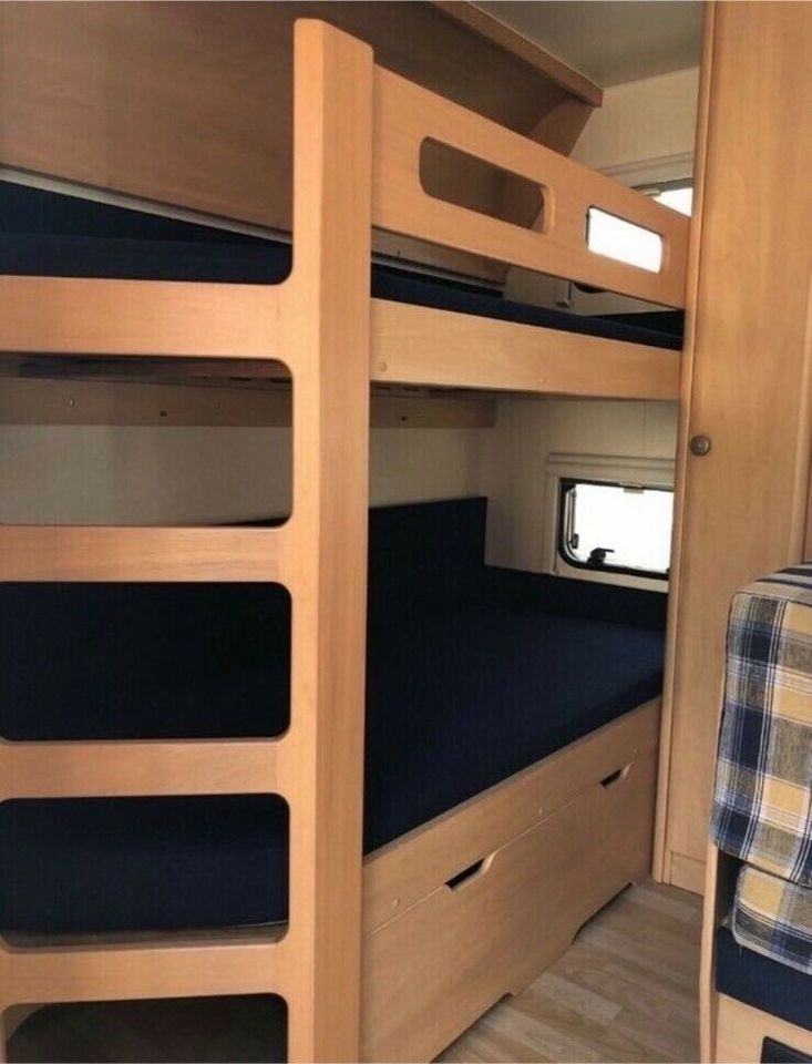 Wohnwagen Hobby Deluxe easy KMFE Camper Hochbett Etagenbett 6 Tüv in Jersbek