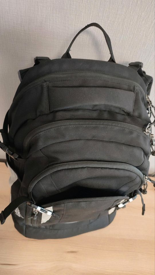 Schulrucksack YZEA Pro schwarz in Derenburg