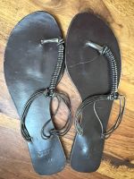 Zara Leder Flip Flop braun Gr. 41 top Zustand! Nordrhein-Westfalen - Bornheim Vorschau