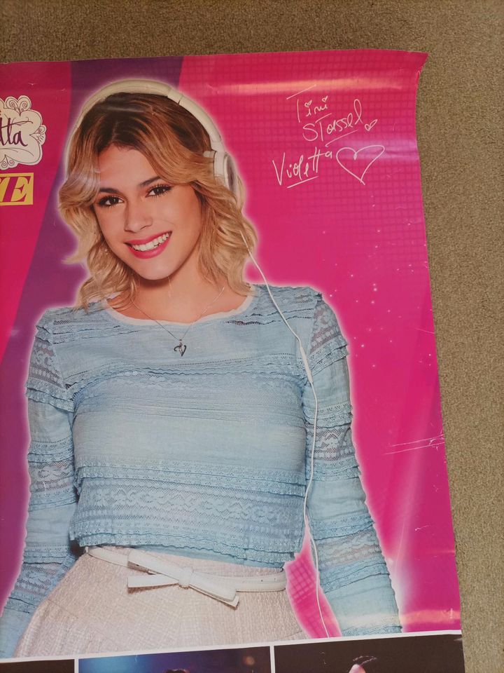 2x große Poster Violetta Martina Stößel Tournee Live  zu verschen in Berlin