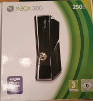 Xbox 360 S Konsole mit Zubehör Baden-Württemberg - Baltmannsweiler Vorschau