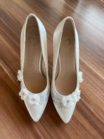 Wunderschöne Brautschuhe oder einfach zu festlichen Anlässen Niedersachsen - Rinteln Vorschau