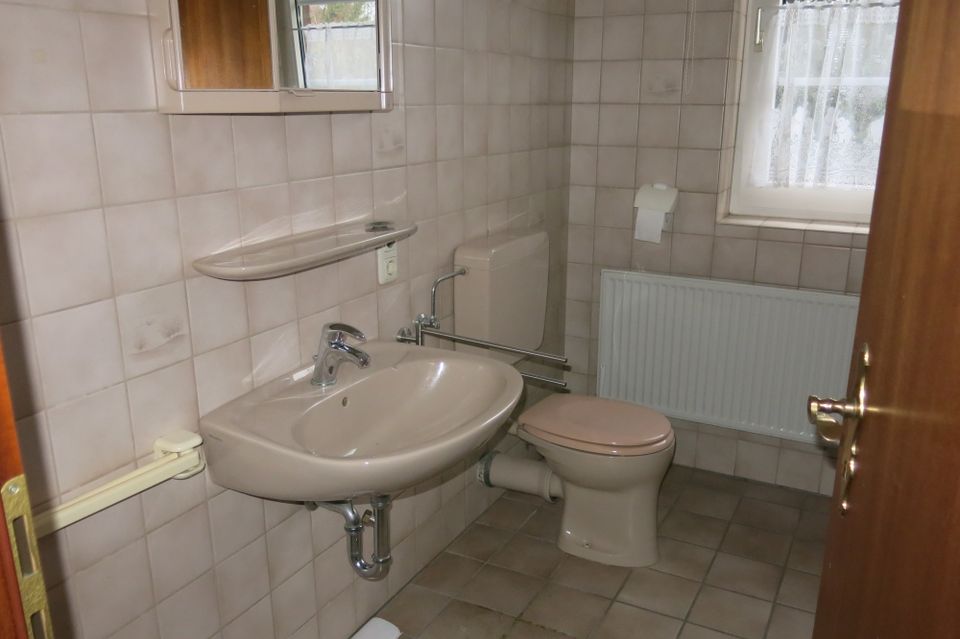 Perfekte Kapitalanlage 3-Familienhaus, 25.140,- € Mieteinnahmen p.a. in Top Lage von 21266 Jesteburg in Jesteburg