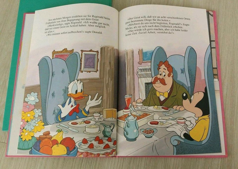 2 Bücher "Disney's Weltenbummler", Geschichten aus aller Welt in Buxtehude