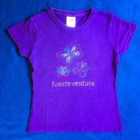 Fruit of the loom T-Shirt Schmetterlinge Butterflies lila Gr. 104 Bayern - Ingolstadt Vorschau