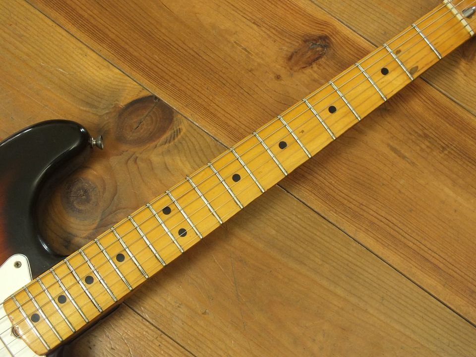 Fender Stratocaster MN Sunburst Ash Body 1978/79 - reserviert in Werl