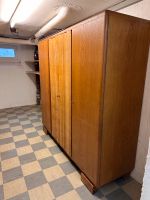 Omas alter/antiker Schrank Nordrhein-Westfalen - Hünxe Vorschau