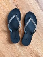 REEF Flip Flops Gr.6 37/38 schwarz glitzer silber Sandalen Bayern - Königsbrunn Vorschau