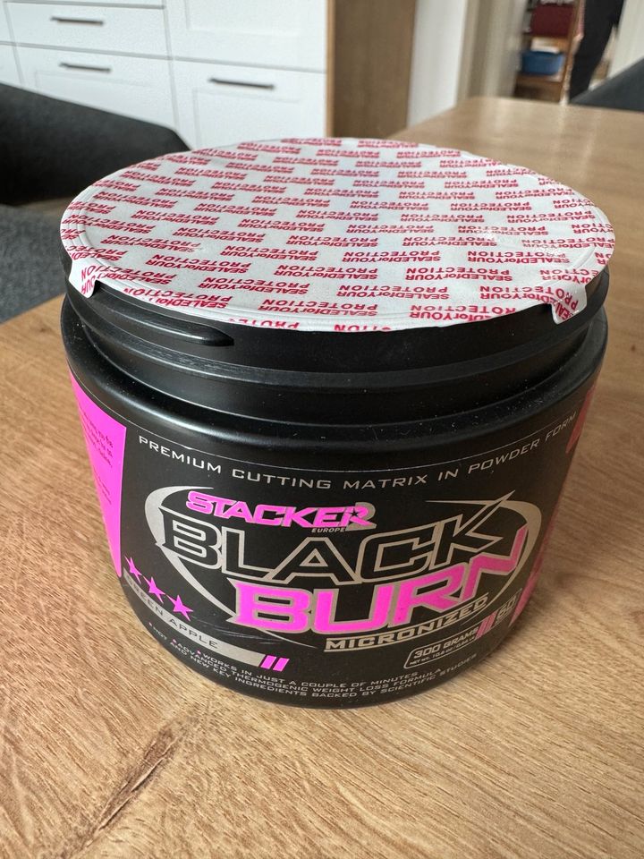 Black Burn Micronized von Stacker (My Fit 24) in Vellmar