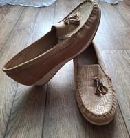 Slipper / Loafer mit Keilabsatz Gr. 39 Caprice Brandenburg - Oranienburg Vorschau