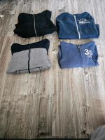 Sweatjacken / Jacke gr 134 140 Nordrhein-Westfalen - Arnsberg Vorschau