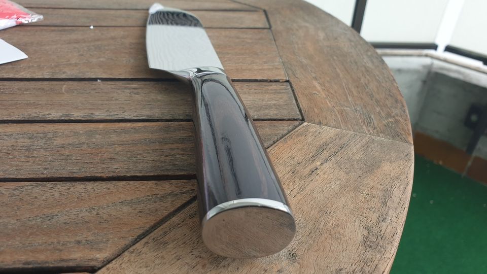 Santoku Messer ca.28cm neu sehr angenehme Haptik in Berlin