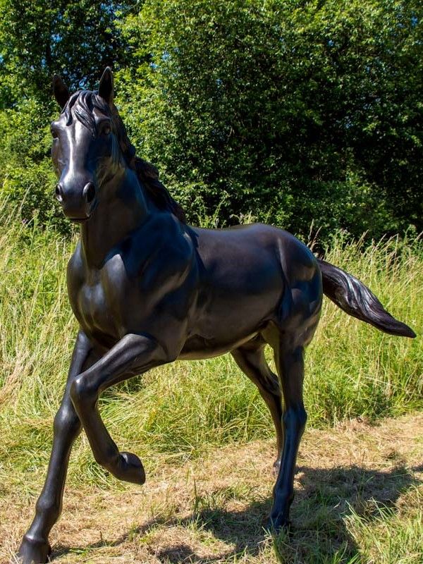 Pferdeskulpturen aus Bronze in lebensgröße in Wickede (Ruhr)