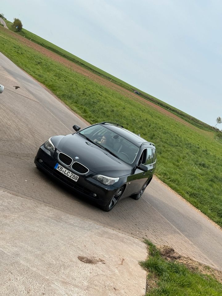BMW 535d 2. HAND.TOP.Sitzheizung, Memory sitze, Anhänger kupplung in Frankenberg (Eder)
