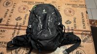 Original Deuter Fahrrad Rucksack, 20 Liter, schwarz-grün Hessen - Büttelborn Vorschau