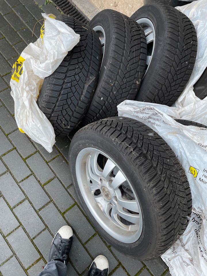 Winterreifen Alufelge 205/55 R16 in Rodenberg