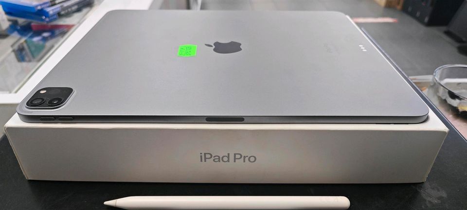 ⭐ Apple iPad Pro 12.9 2022 512GB 6 Gen. A2436 + Apple Pencil 2⭐ in Moers