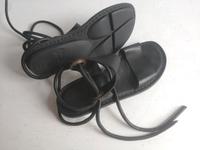 Damen Schuhe Sandalen TRIPPEN Gr 40 schwarz Leder Duisburg - Rheinhausen Vorschau