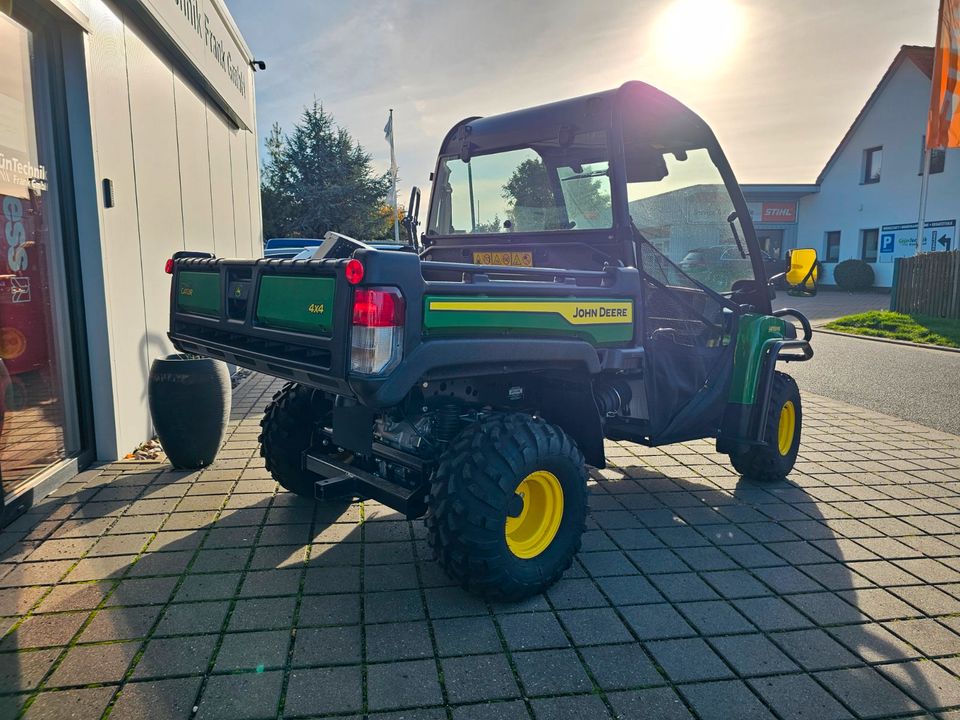 Allmaterial Transporter John Deere Gator HPX 815E Gator in Broderstorf