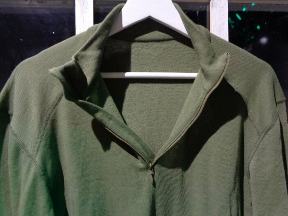 Orig.NL Armee Langarmshirt Zip ODLO Basic grün Winter Large NEU in Herzogenrath