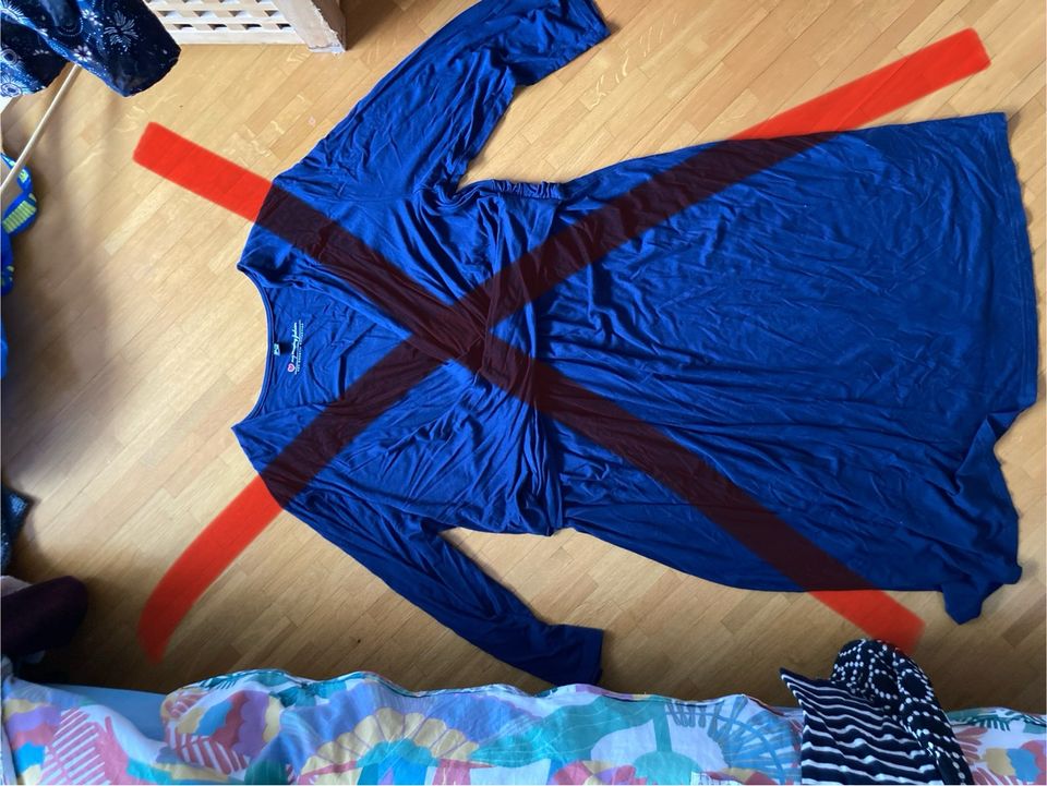 Stillkleider Stilljumpsuit  Größe 42  44  46 ab 2€ in Walldorf