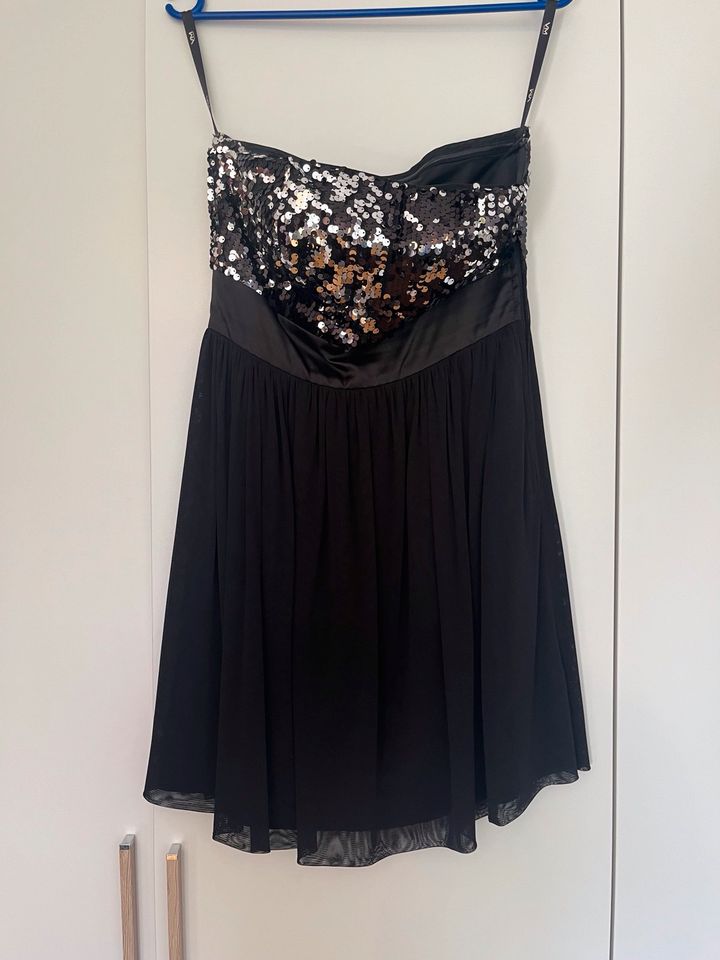 Ballkleid, Abschlussballkleid von Vera Mont Gr. 34 Wie Neu in Augsburg