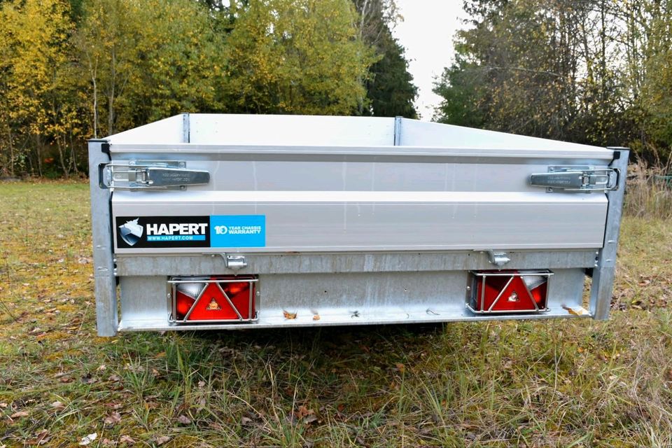 Hapert Cobalt 1.500kg 260x150x30cm Kipper 100 km/h Laubgitter in Fuchstal