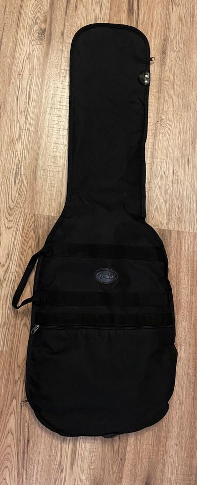 Fender Bass / E-Bass / Bassgitarren Tasche in Heinsberg