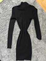 schwarzer Winterkleid mit Rollkragen Nordrhein-Westfalen - Mülheim (Ruhr) Vorschau
