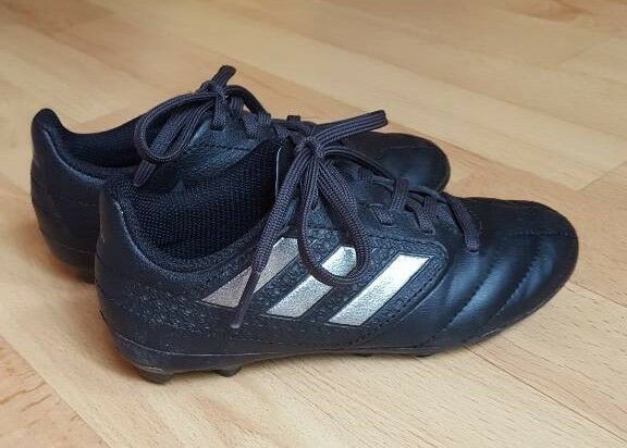 Fußballschuhe für Kinder von ADIDAS Gr. 29 von ADIDAS in Wittichenau