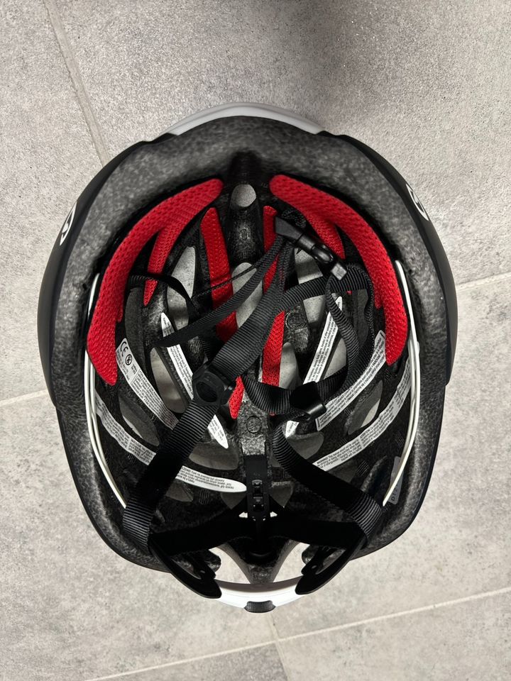 Giro Helm Fahrradhelm in Ingolstadt