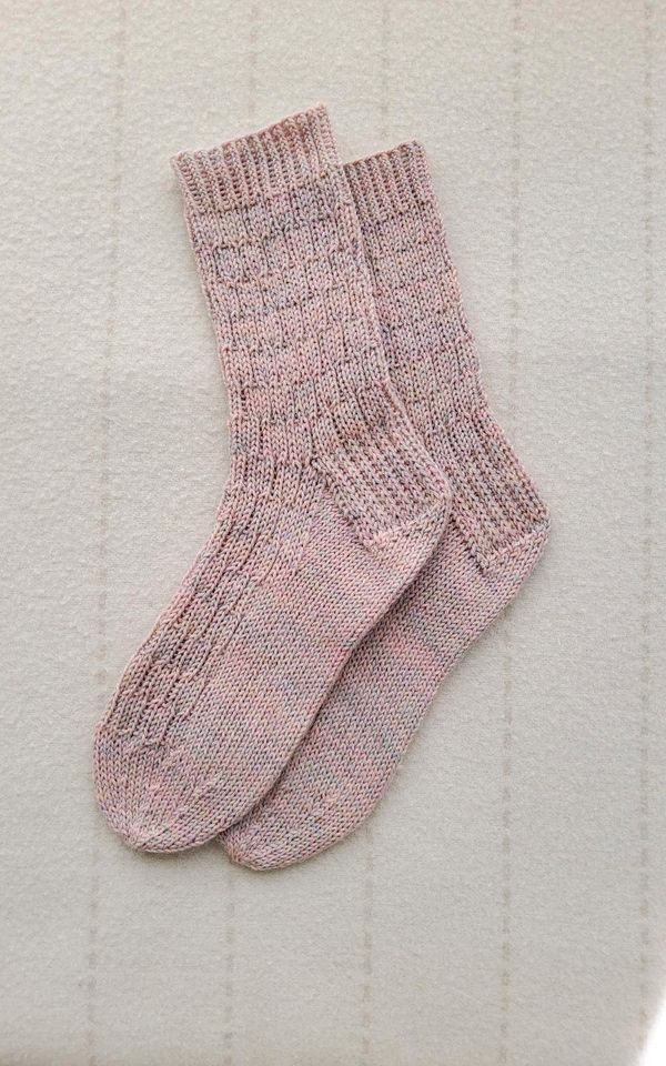 Gr. 35-37 Stricksocken Wollsocken Handarbeit in Essen