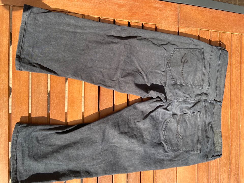 EDC by Esprit Dreiviertel Jeans Schwarz 40 in Haselbachtal